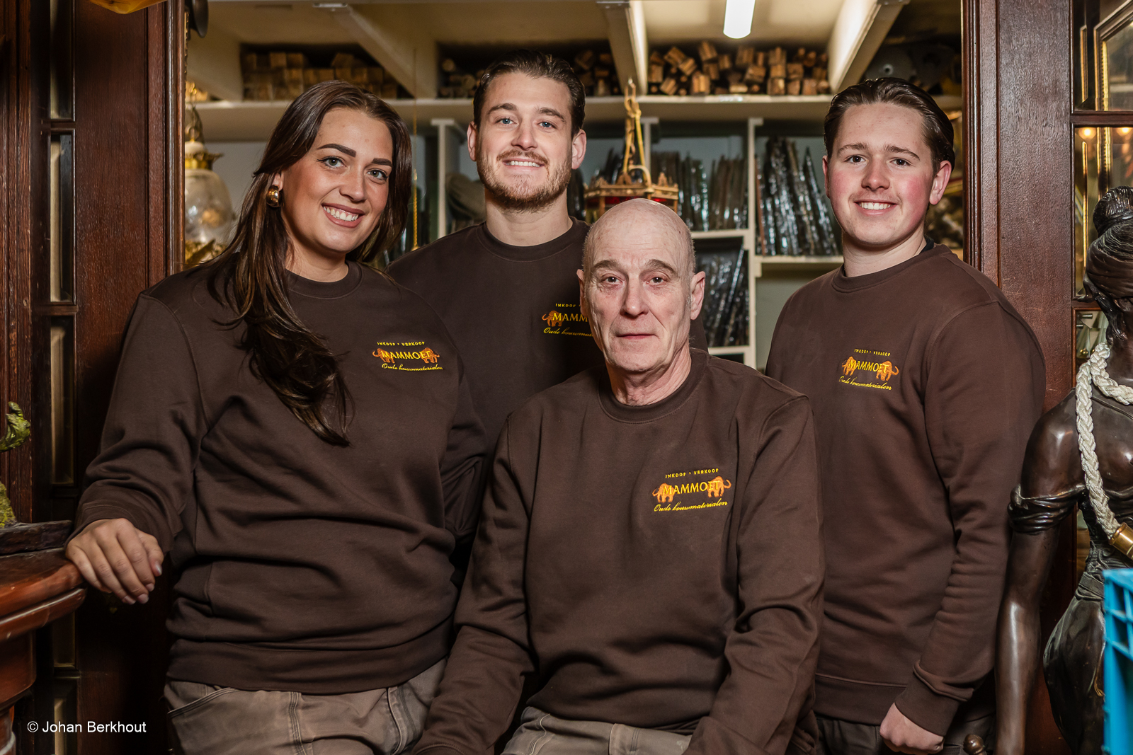 Mammoet Oude Bouwmaterialen