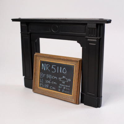 Zwart marmeren hoekschouw Nr. 5110